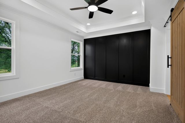 241 Cripps Ln, Smithville, TN 37166