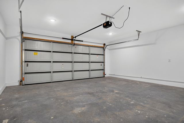 241 Cripps Ln, Smithville, TN 37166