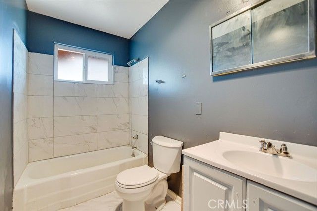 13388 Mohawk Road, Apple Valley, CA 92308