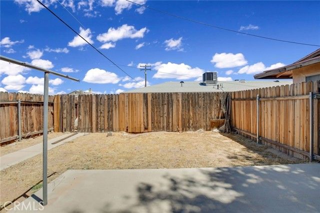 13388 Mohawk Road, Apple Valley, CA 92308