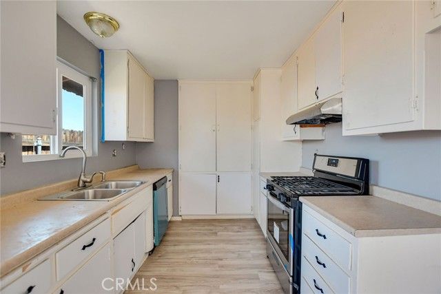 13388 Mohawk Road, Apple Valley, CA 92308