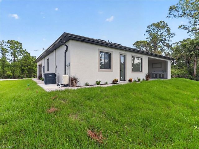 2009 Dixie WAY, Lehigh Acres, FL 33972