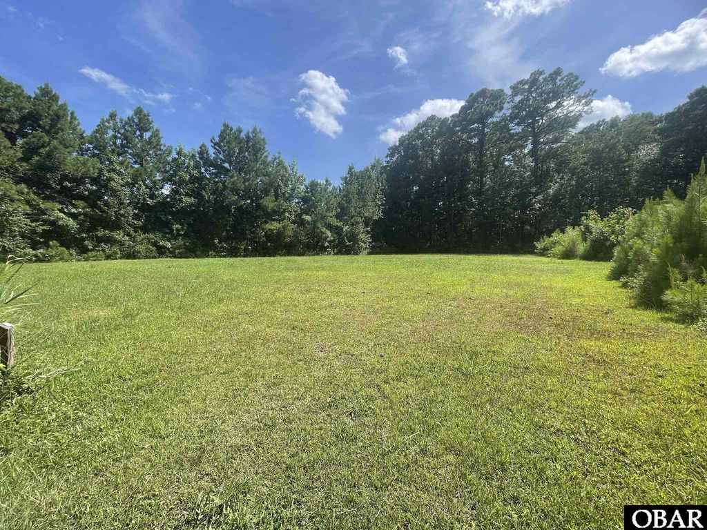 Image 1 of property listing at 137 Sherwood Drive Lot 58, Manteo, NC 27954