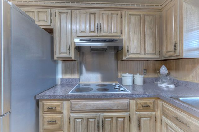 306 W 32nd Street, Sand Springs, OK 74063