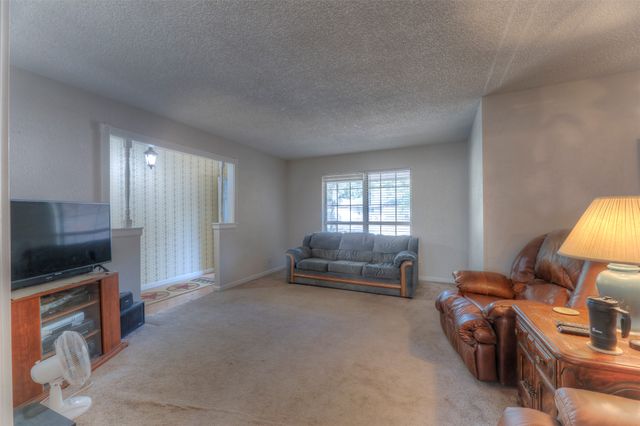 306 W 32nd Street, Sand Springs, OK 74063