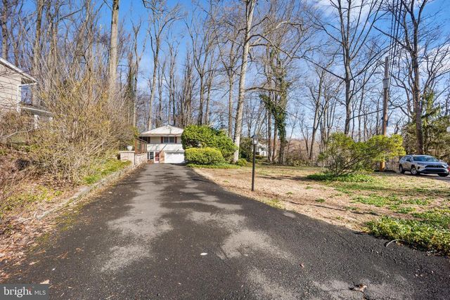 105 VERNON LN, Yardley, PA 19067