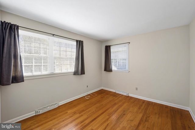 105 VERNON LN, Yardley, PA 19067