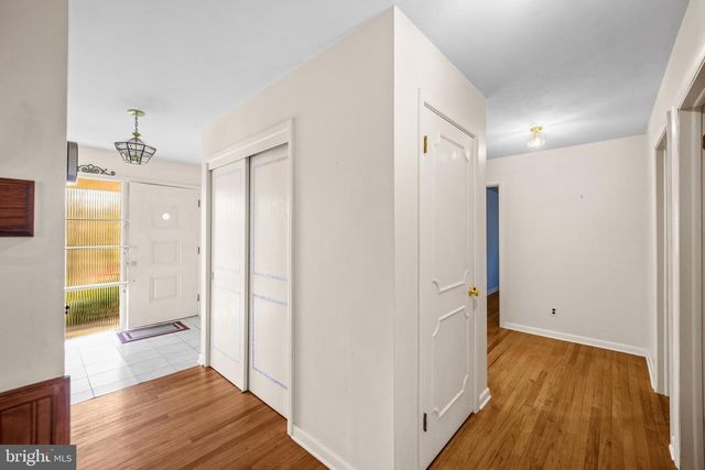 105 VERNON LN, Yardley, PA 19067