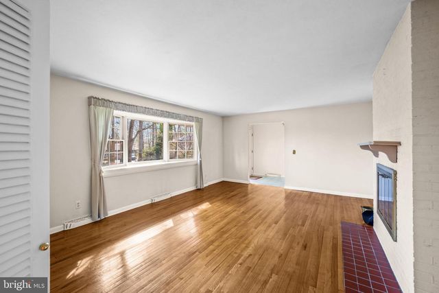 105 VERNON LN, Yardley, PA 19067