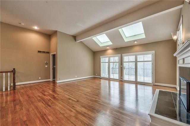 12452 Linden Street, Leawood, KS 66209