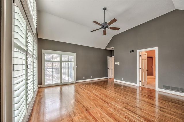 12452 Linden Street, Leawood, KS 66209