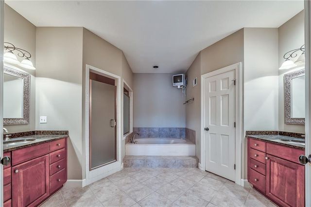 12452 Linden Street, Leawood, KS 66209