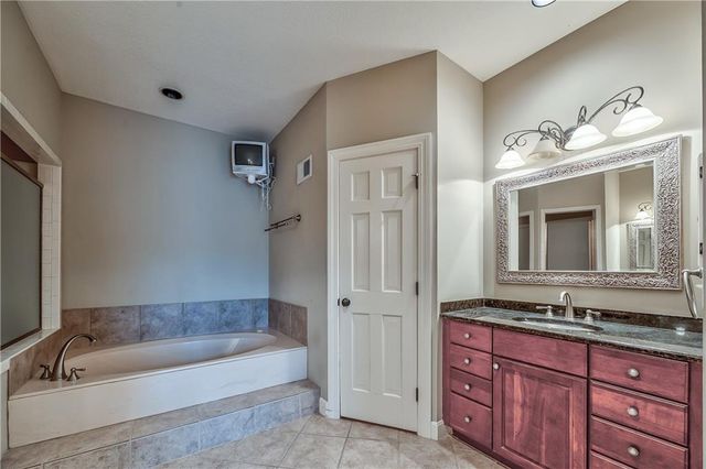 12452 Linden Street, Leawood, KS 66209