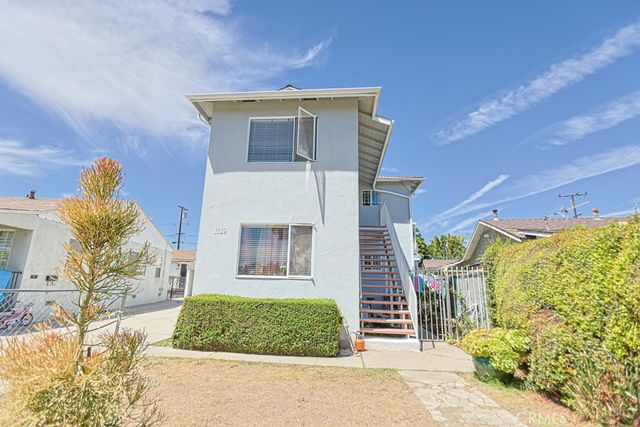 1139 E 67th Street, Inglewood, CA 90302