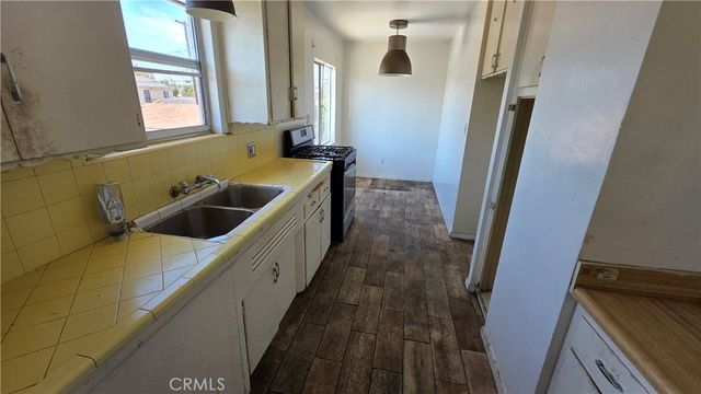 1139 E 67th Street, Inglewood, CA 90302