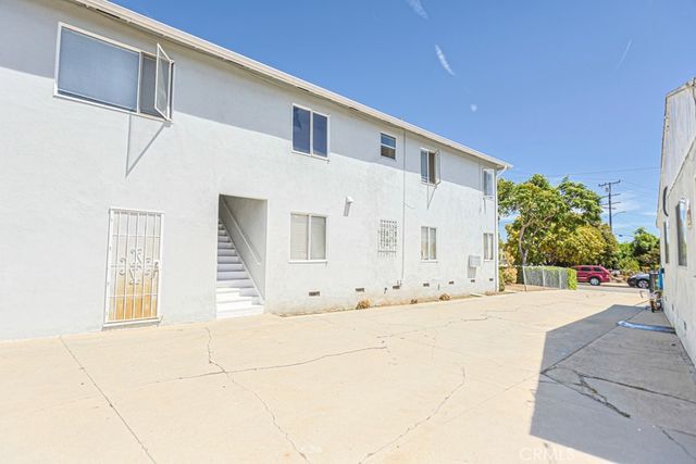1139 E 67th Street, Inglewood, CA 90302