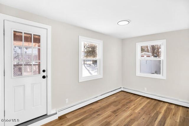 1956 Clement Road, Rotterdam, NY 12303
