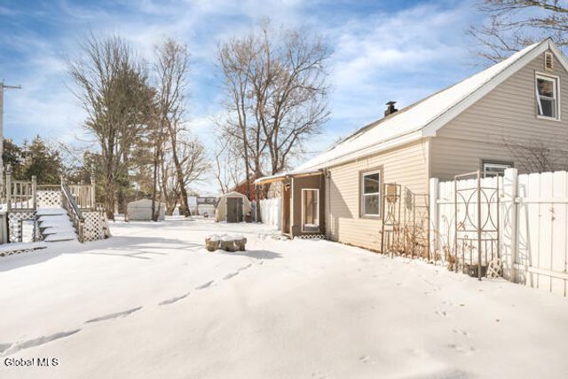 1956 Clement Road, Rotterdam, NY 12303