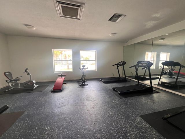 405 Executive Center Drive 208, West Palm Beach, FL 33401