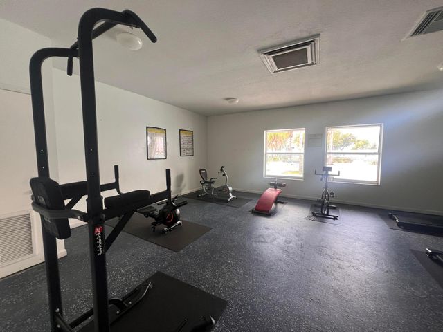 405 Executive Center Drive 208, West Palm Beach, FL 33401