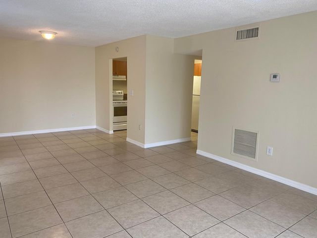 405 Executive Center Drive 208, West Palm Beach, FL 33401