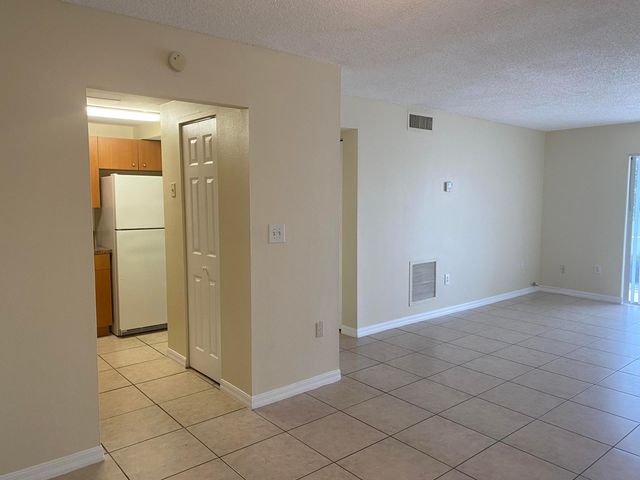 405 Executive Center Drive 208, West Palm Beach, FL 33401
