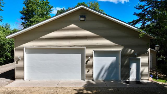 8325 178th Lane NE, Forest Lake, MN 55025