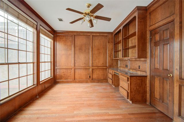 9506 Bayou Brook Street, Houston, TX 77063