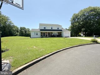 11 KNIGHTS CT, Bordentown, NJ 08505