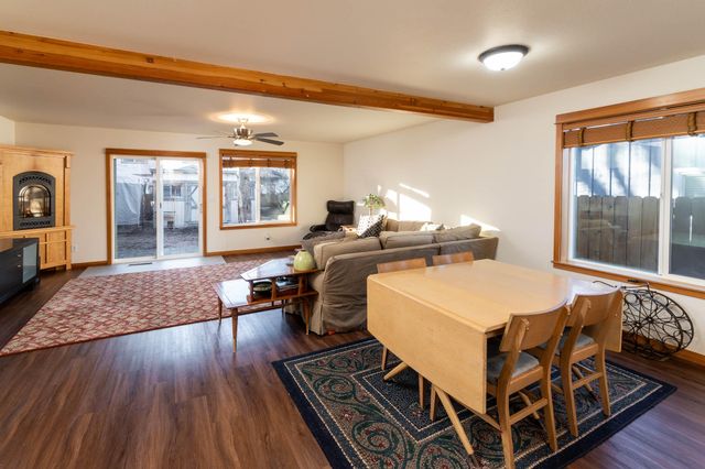 139 SE Roosevelt Avenue, Bend, OR 97702