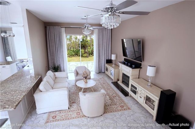 4445 2nd AVE NE, Naples, FL 34120