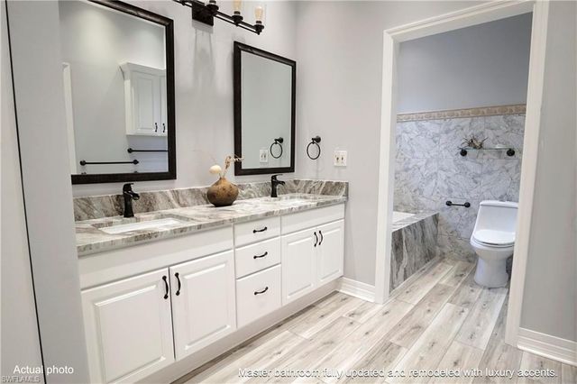 4445 2nd AVE NE, Naples, FL 34120