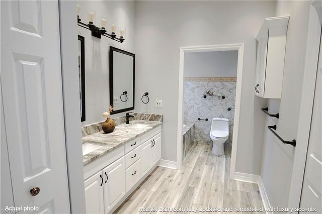 4445 2nd AVE NE, Naples, FL 34120