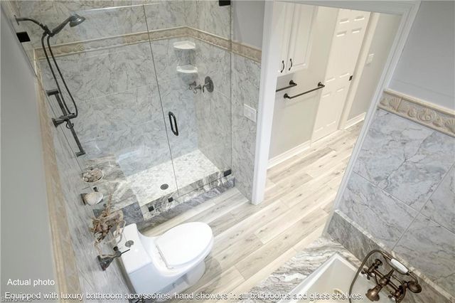 4445 2nd AVE NE, Naples, FL 34120