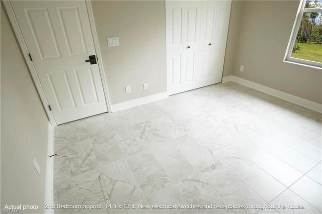 4445 2nd AVE NE, Naples, FL 34120