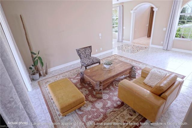 4445 2nd AVE NE, Naples, FL 34120