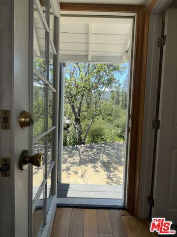 30473 Mulholland Hwy 141, Agoura Hills, CA 91301