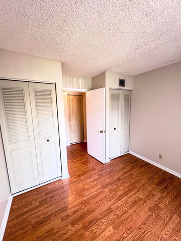 822 Sky Pine Way C1, Greenacres, FL 33415