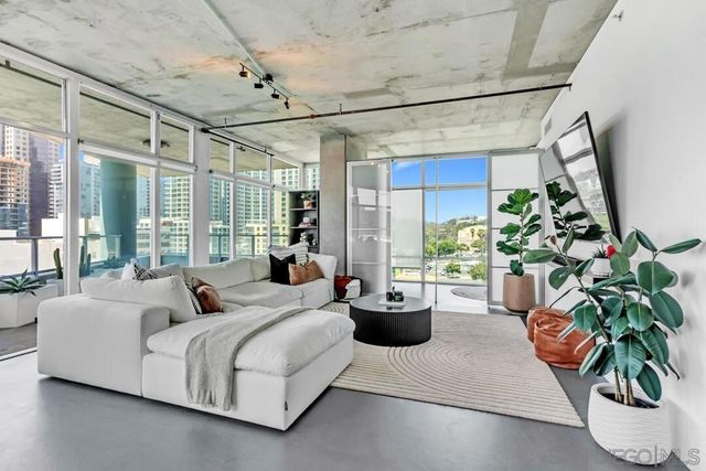 1080 Park Blvd 701, San Diego, CA 92101
