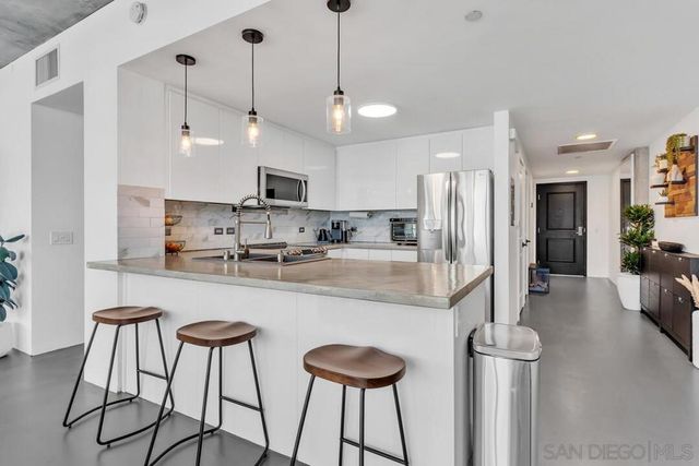 1080 Park Blvd 701, San Diego, CA 92101