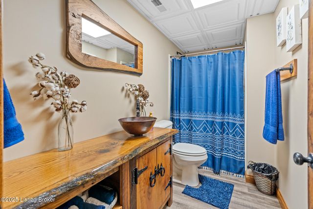 4466 Leitchfield Rd, Cecilia, KY 42724