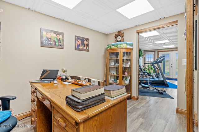 4466 Leitchfield Rd, Cecilia, KY 42724