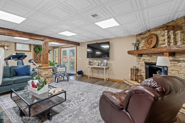 4466 Leitchfield Rd, Cecilia, KY 42724