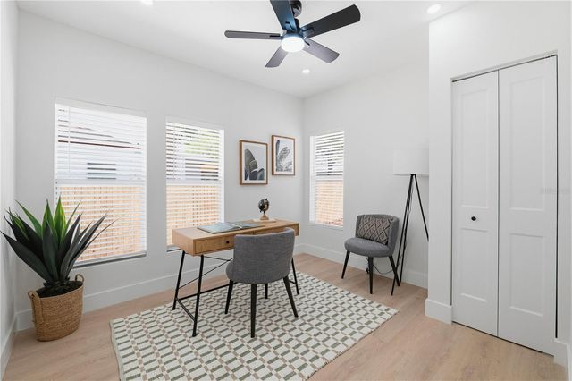 106 W LAMBRIGHT STREET, Tampa, FL 33604