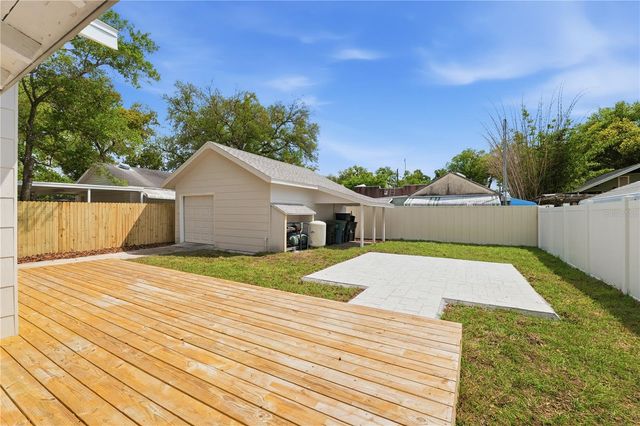 106 W LAMBRIGHT STREET, Tampa, FL 33604