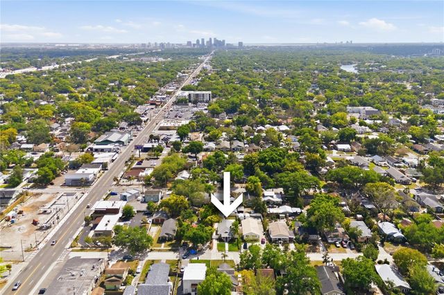 106 W LAMBRIGHT STREET, Tampa, FL 33604