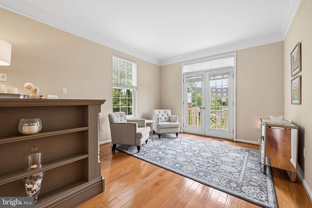 12654 HERON RIDGE DR, Fairfax, VA 22030