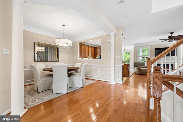 12654 HERON RIDGE DR, Fairfax, VA 22030