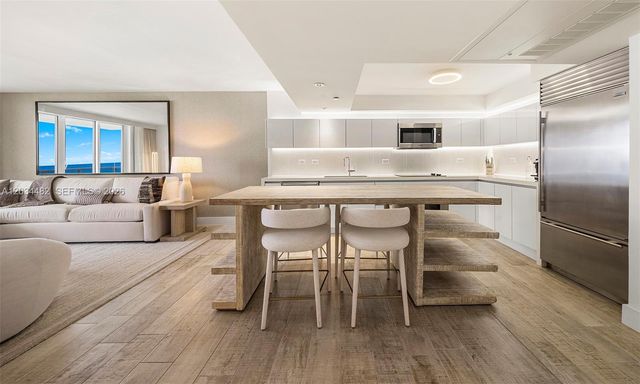 102 24th Street 1112, Miami Beach, FL 33139