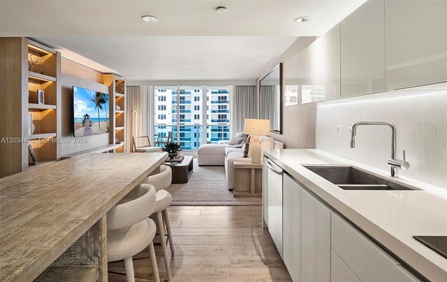 102 24th Street 1112, Miami Beach, FL 33139